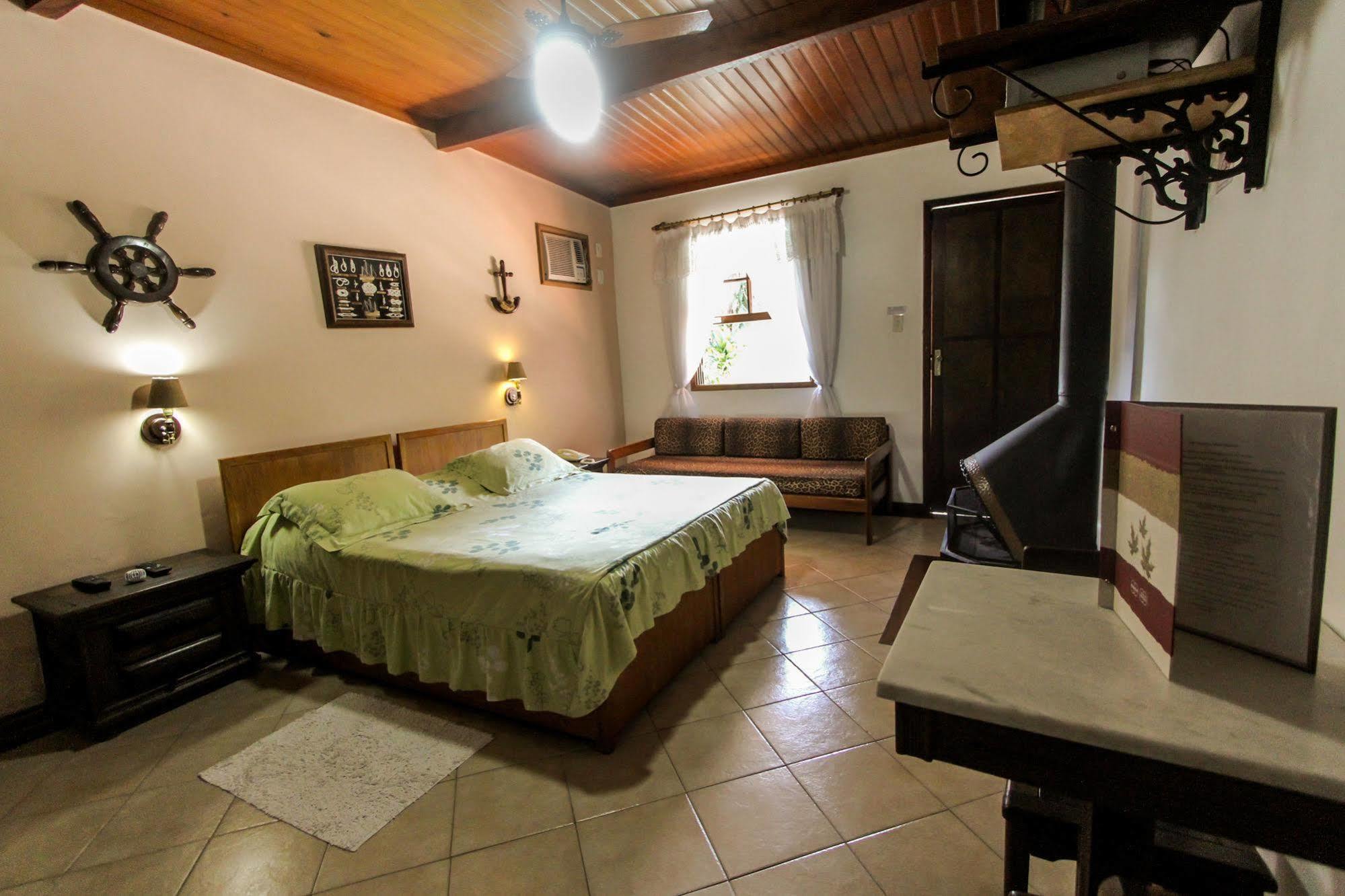 Pousada Morada Das Flores Petropolis  Ngoại thất bức ảnh