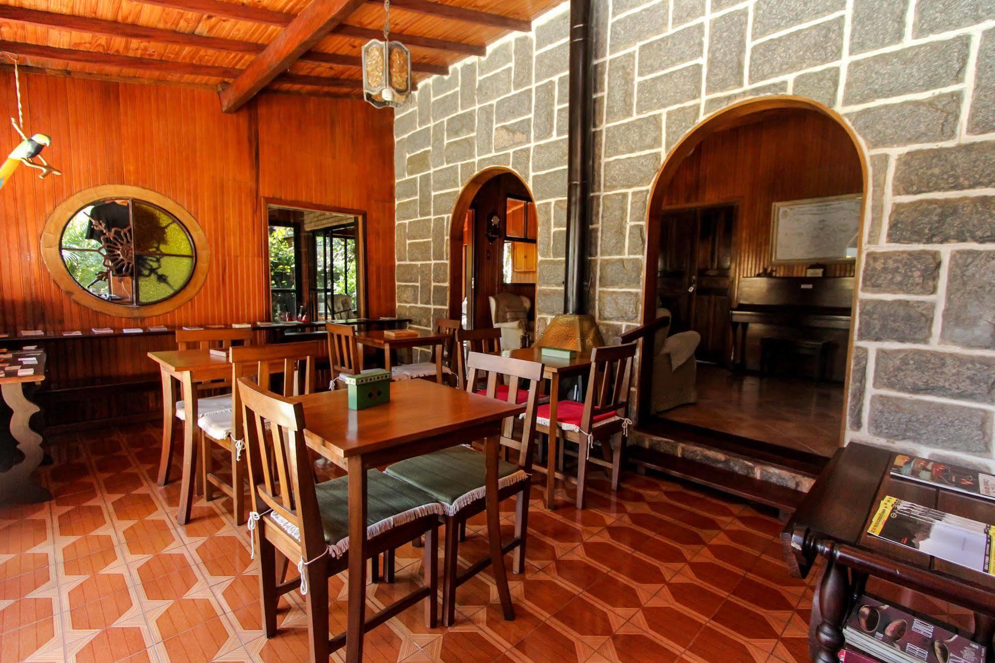 Pousada Morada Das Flores Petropolis  Ngoại thất bức ảnh